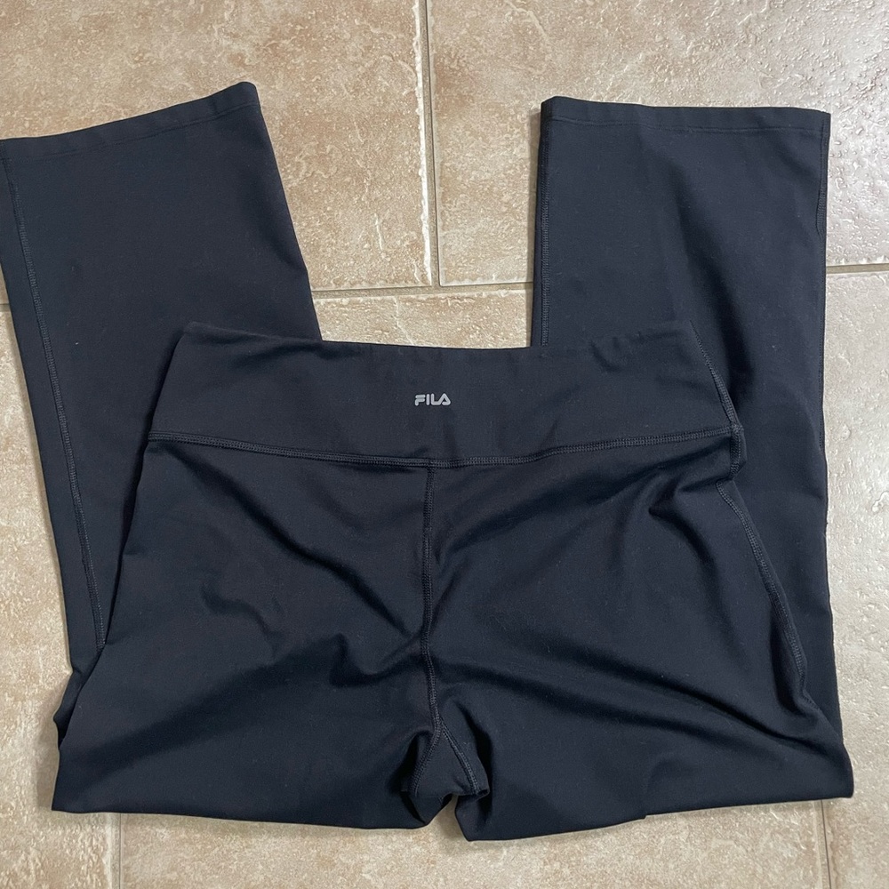 Fila black crop legging